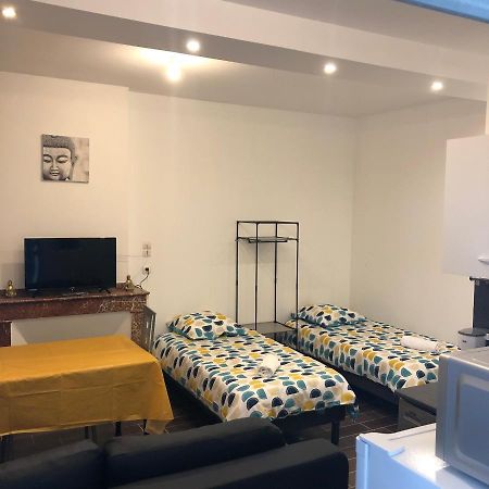 Апартаменты Studio Lit Separe Tarbes Centre Экстерьер фото