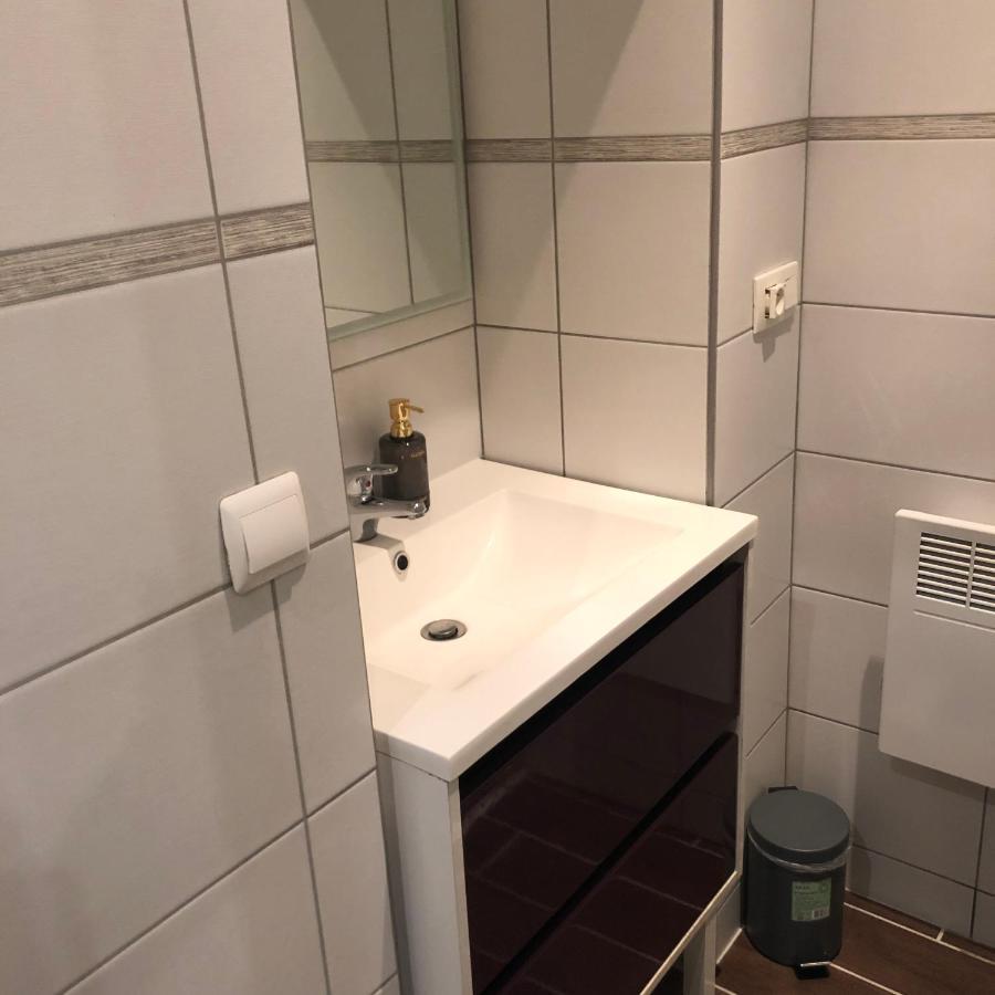 Апартаменты Studio Lit Separe Tarbes Centre Экстерьер фото