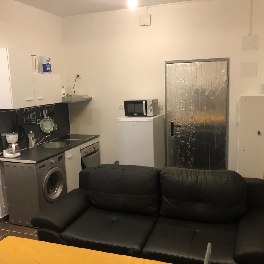 Апартаменты Studio Lit Separe Tarbes Centre Экстерьер фото